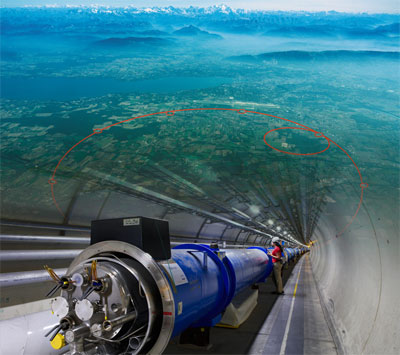 Vue aerienne du tracé LHC avec incrustation d'une vue artistique représentant un dipole du LHC